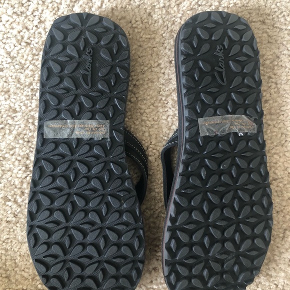 Clarks Leather Flip Flop Sandals Slip On Flats - Picture 3 of 4